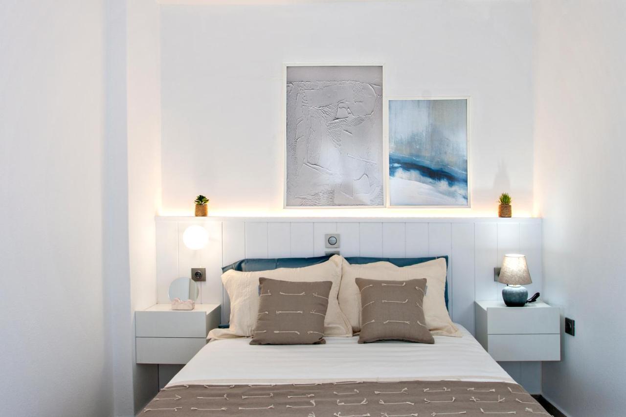 Capolavoro, Boutique Apartment With Unique Rooftop Скиатос Екстериор снимка