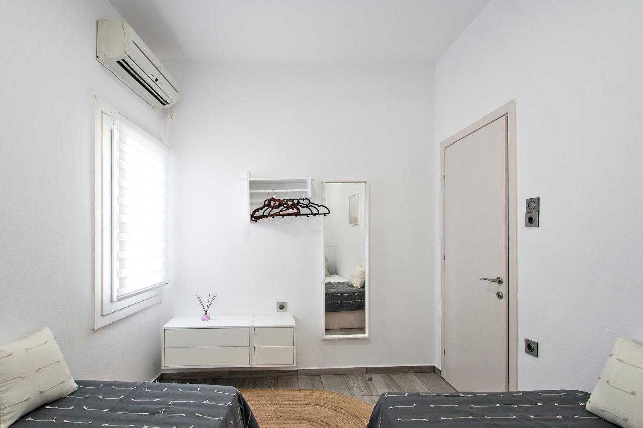 Capolavoro, Boutique Apartment With Unique Rooftop Скиатос Екстериор снимка