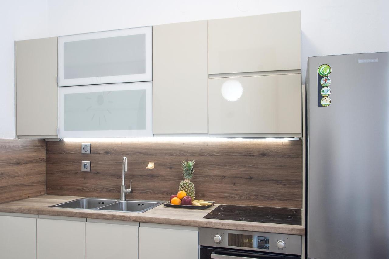 Capolavoro, Boutique Apartment With Unique Rooftop Скиатос Екстериор снимка