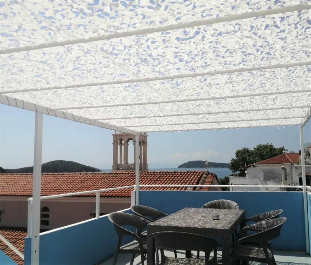Capolavoro, Boutique Apartment With Unique Rooftop Скиатос Екстериор снимка